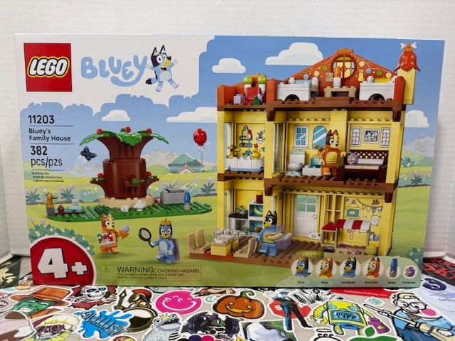 LEGO Bluey: Bluey&rsquo;s Family House, 11203, Toddler Toy for 4