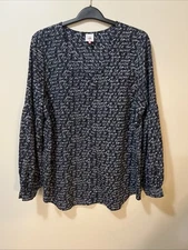Cabi Women's Te Amo Blouse Navy Blue Balloon Sleeve V Neck Size XL