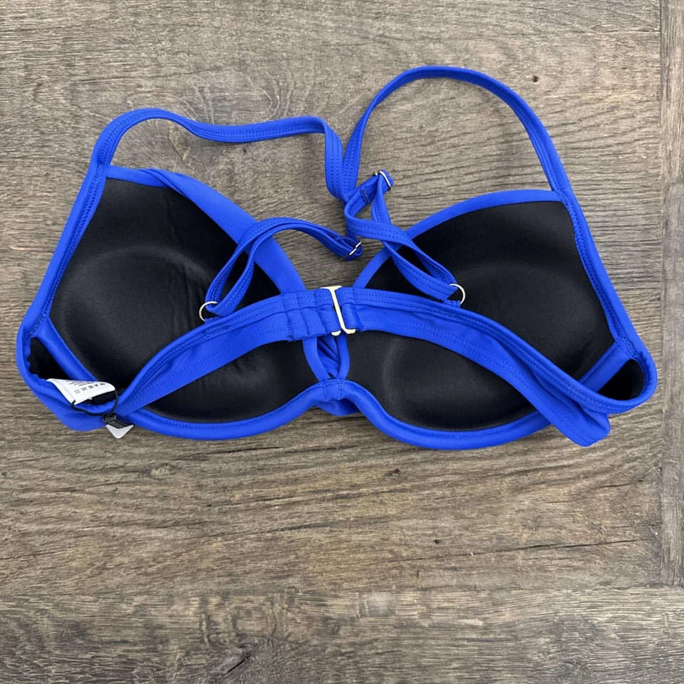 Traje de baño pequeño con aros delantero torcido top bikini push up RELLECIGA para mujer Foto 2 de 3