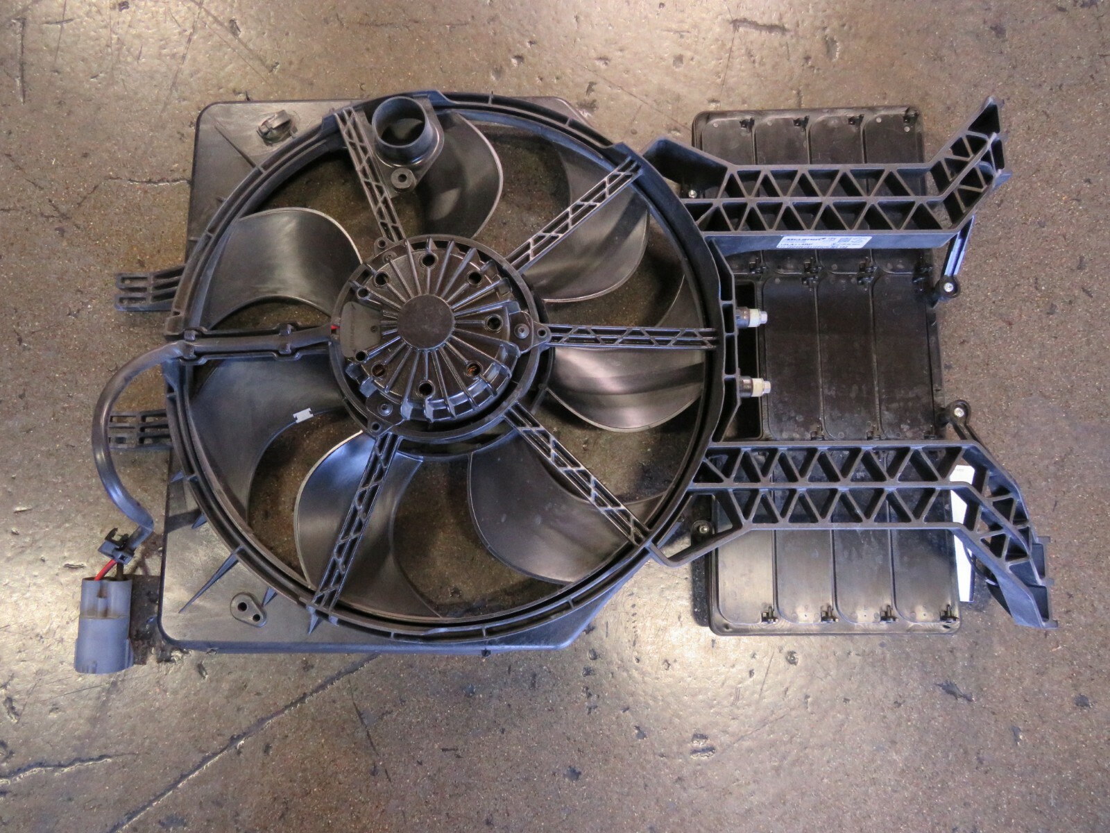 Mclaren 600LT, RH, Right, Radiator Fan Motor, Used, P/N 13LA114RP