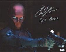Curran Walters "Titans" AUTOGRAPH Signed 'Red Hood' 11x14 Photo C ACOA