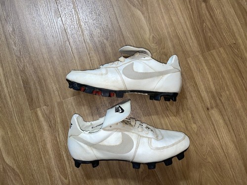 Vintage Nike Baseball Cleats Size 8.5 