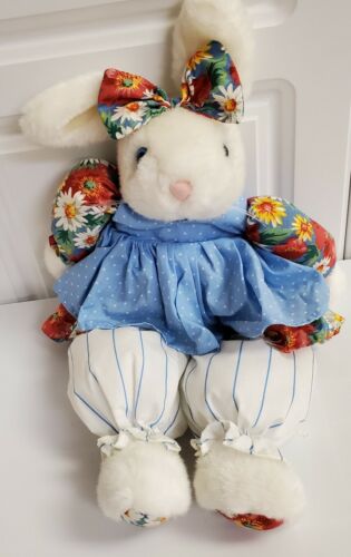 Vintage 1997 Little Treasures by Joelson PLUSH EASTER BUNNY SHELF SITTER  - Picture 1 of 5
