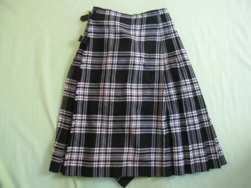 Vêtements et accessoires vintage Burberry