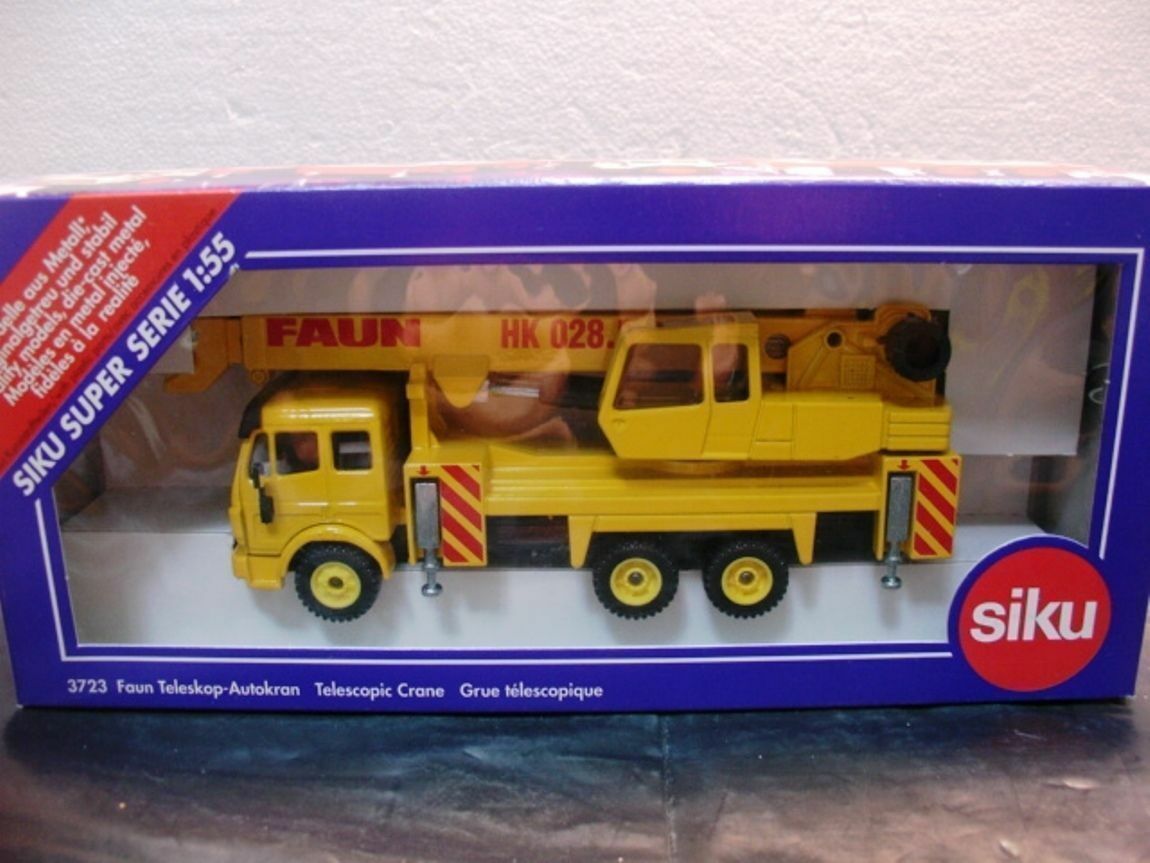 WOW EXTREMELY RARE #3723 Mercedes SK Faun Telescopic Crane Yellow