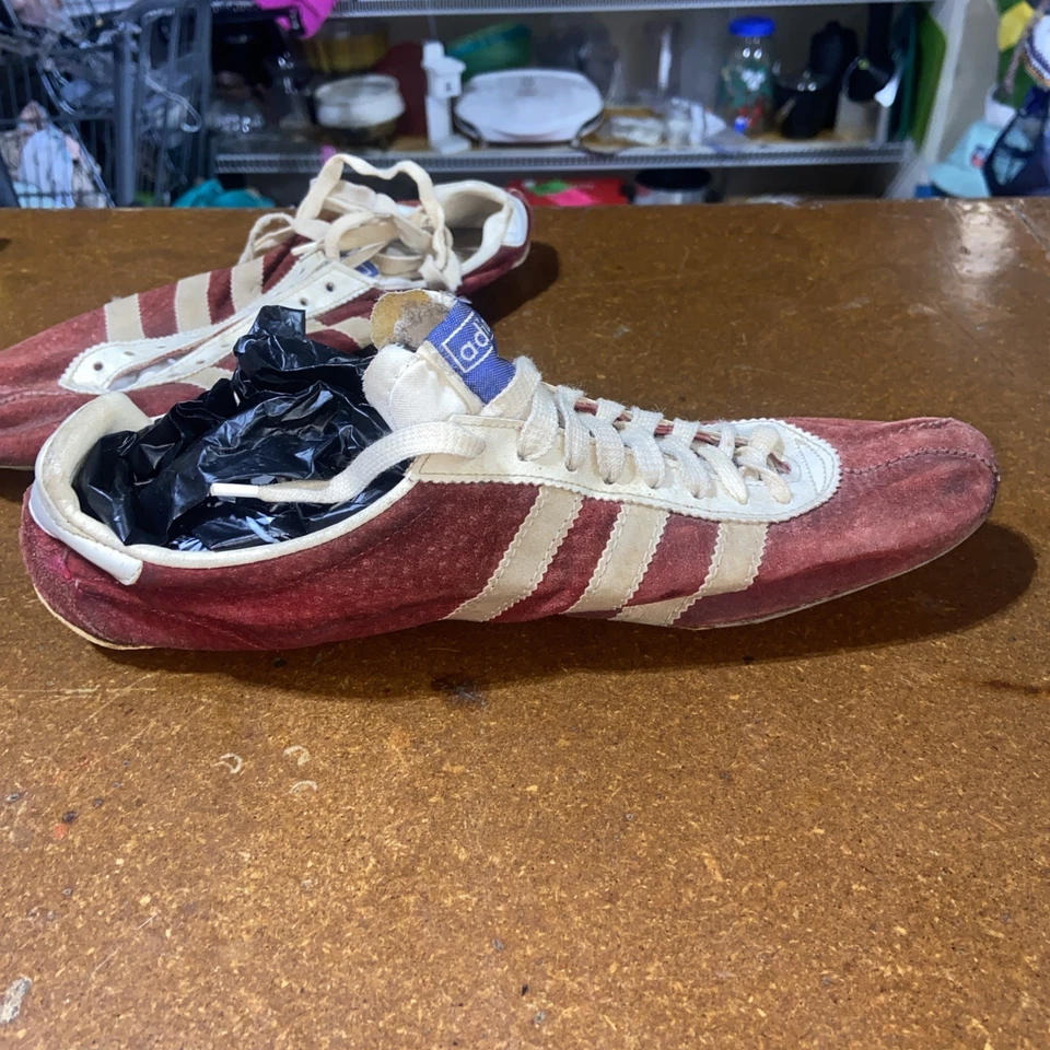 Vintage & Rare Adidas Titan Red Spike Track Shoes Made in West Germany Size:10 - Image 4 of 4