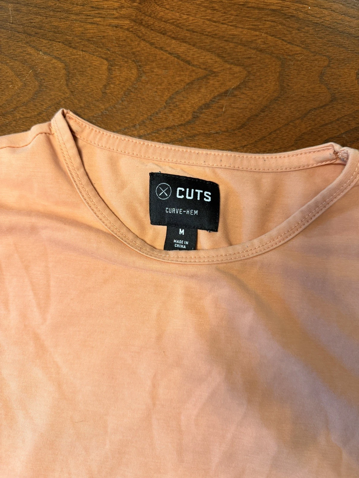 Cuts Clothing Short Sleeve Curve-Hem T-Shirt Mens medium orange