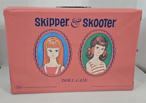 X-739 VINTAGE 1960'S MATTEL BARBIE SKIPPER & SKOOTER DOLL CARRYING CASE