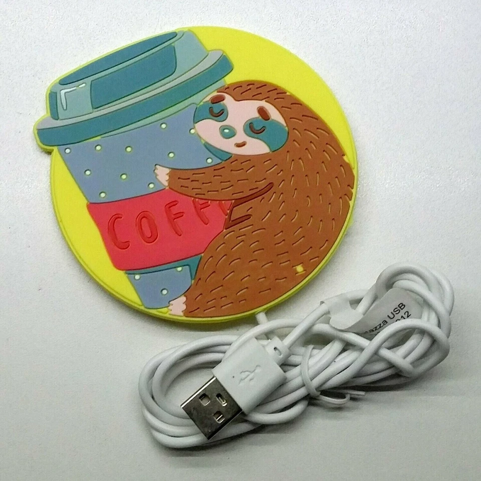 Idea regalo Natale scaldatazza con usb Dynit distribuito da Seven - Immagine 2 di 3