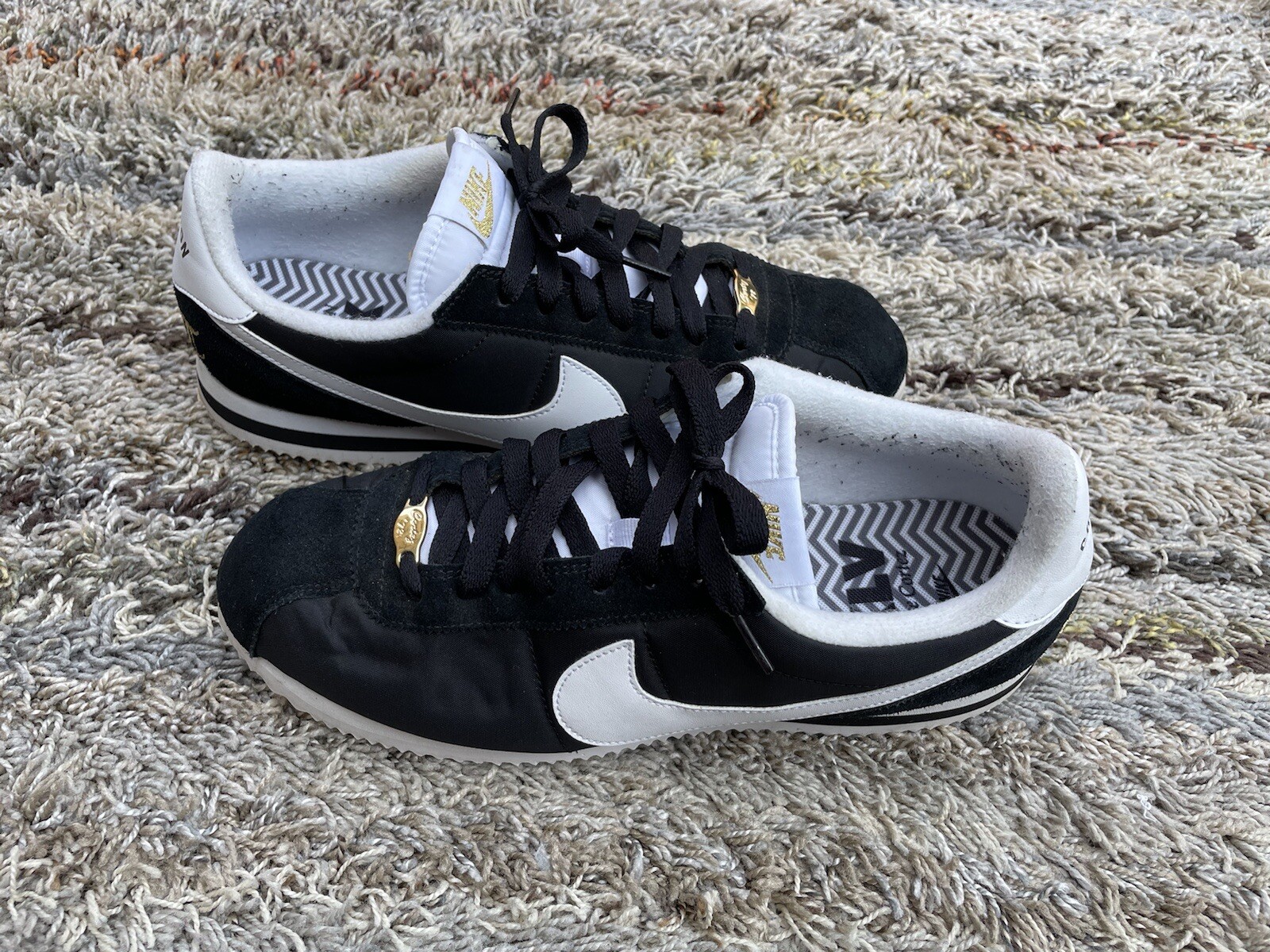 nike cortez x compton