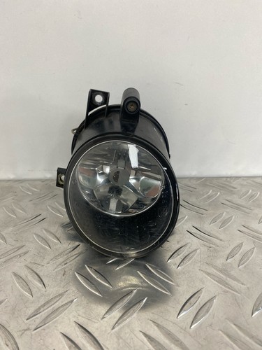 Nebelscheinwerfer Halogen Scheinwerfer rechts vorne VW Polo IV 9N 6Q0941700