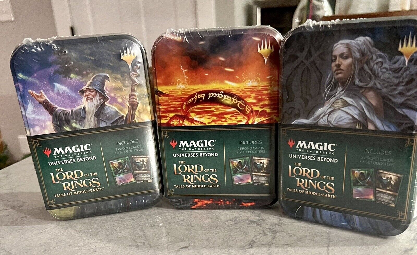 Magic: The Gathering Lord of The Rings Tin the One Ring - 3 Set Boosters 