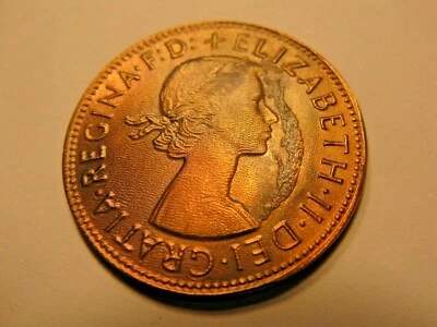 Significant ERROR!  1966 UK Great Britain One Penny 1c             (#4806) - Image 1 of 2