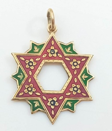 Vintage Enameled 14 karat Gold Star of David