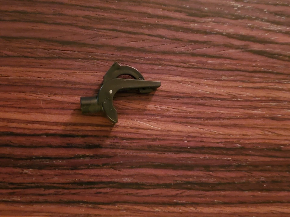 Technics SL1200 SL1210 reposabrazos con clip. Vendedor de Estados Unidos. Foto 3 de 4