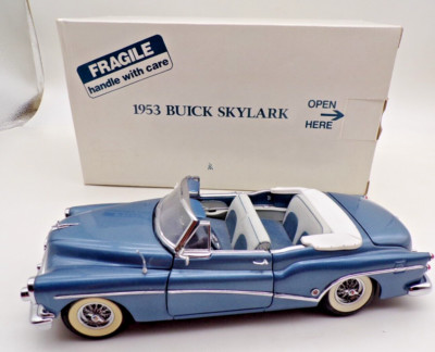 Danbury Mint 1953 BUICK SKYLARK CONVERTIBLE with Box - Blue - 1:24 - SUPER CLEAN