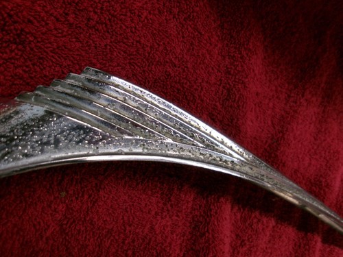 1939 V8 Ford Deluxe OEM hood ornament 91-A-8018-B/8215-C USED - Picture 5 of 12