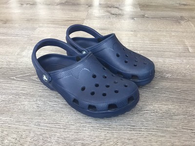 crocs at big 5