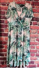 Women’s Plus Lane Bryant Brand Size 22 Floral Dress C93
