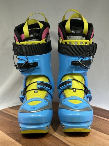 Dynafit TLT6 Mountain CR W Touring Ski Boots 23/24.5 - Picture 2 of 11