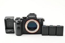 8404 shots Sony Alpha A7 II 24.2MP Mirrorless Digital Camera Japanese only