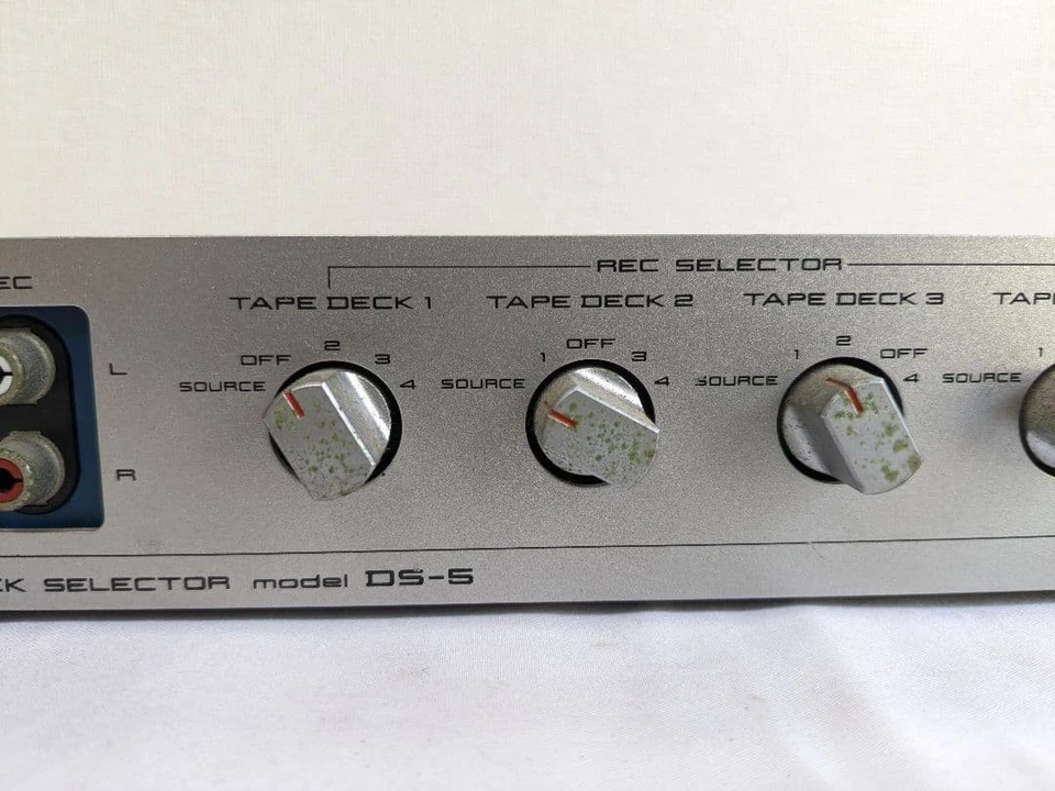 Akai DS-5 Silver Passive Type Tape Deck Selector Vintage Operation not confirmed - image 3 of 4