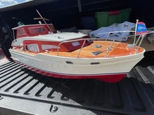 Chris Craft Commander wooden boat model 37" Long
