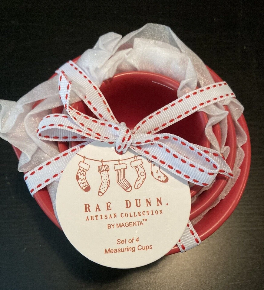 Rae Dunn Rojo Menta Navidad Invierno Vacaciones Cerámica Tazas Medidoras 2023 Foto 3 de 4