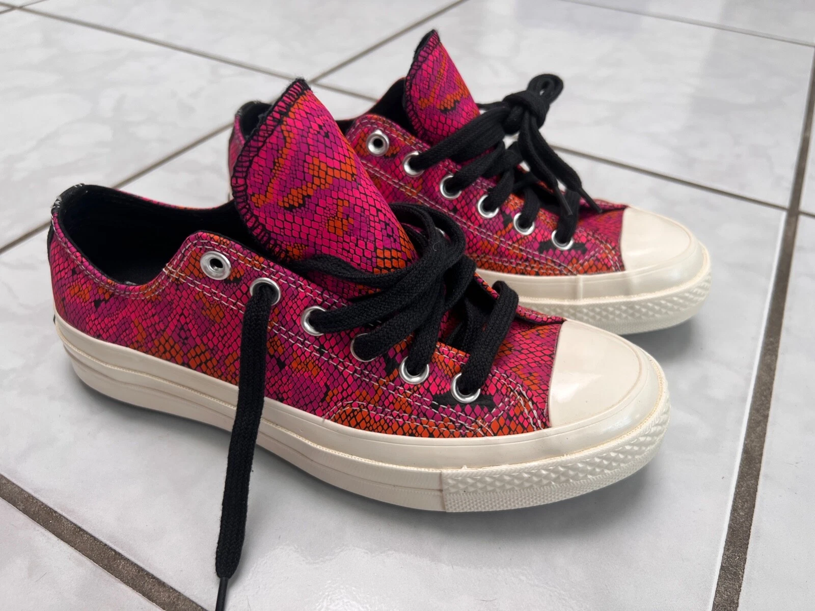 NUOVO CONVERSE CHUCKS Girls Maedchen Donna Ladies Women Chuck Taylor EU38 US7 5