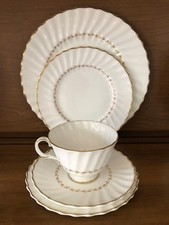 Vintage Royal Doulton 5 Pc Place Setting ADRIAN H4816 Bone China (6 sets avail)