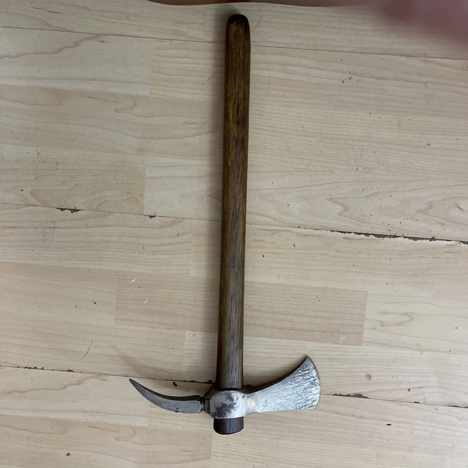 Vintage American Tomahawk Company Hand Forged stuart Willis Tomahawk - Image 4 of 4