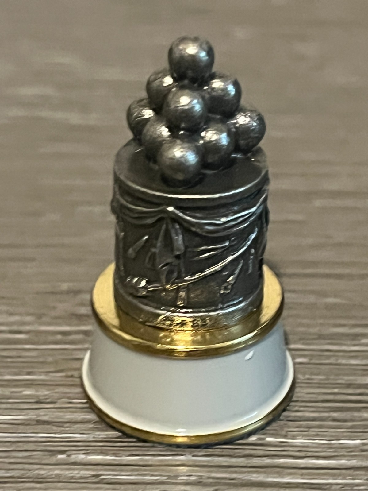 Picture 3 of 4