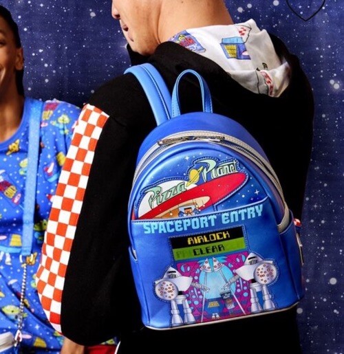 【Lounge Fly】Toy Story Pizza Planet Space Entry Backpack Amazon.com | Loungefly Disney Toy Story Alien Pizza Planet