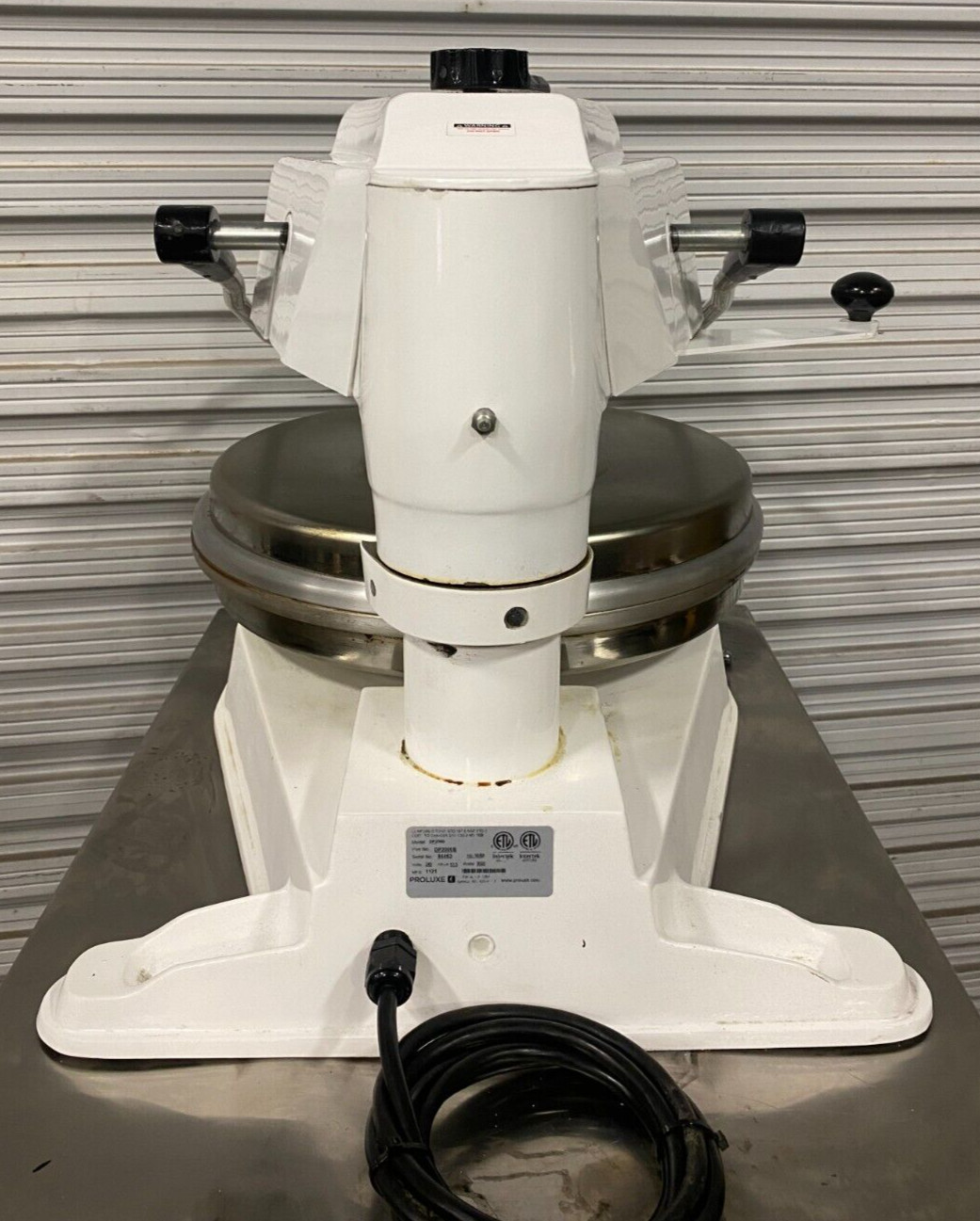 Doughpro Proluxe DP2000B 18" Endurance X2 Manual Pizza Or Tortilla Dough Press