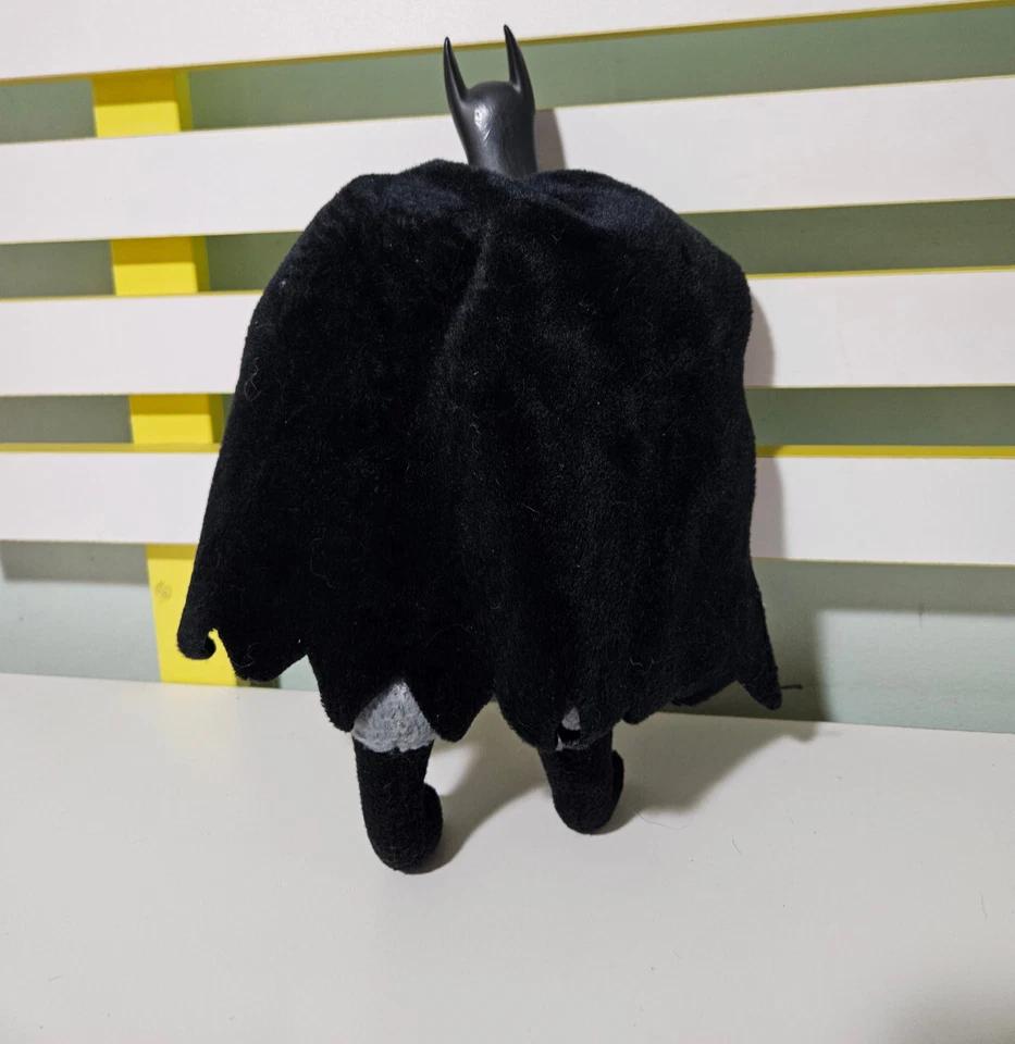 BATMAN PLUSH TOY PLASTIC HEAD 90S 29CM DC COMICS - image 2 of 4