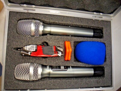 UHF WIRELESS MICROPHONE SYSTEM (PYLE MODEL: PDWMU214)