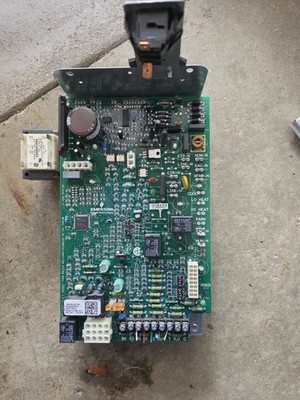 Emerson 50V54-507-90 Furnace Control Board D343687P01 CNT06017  
