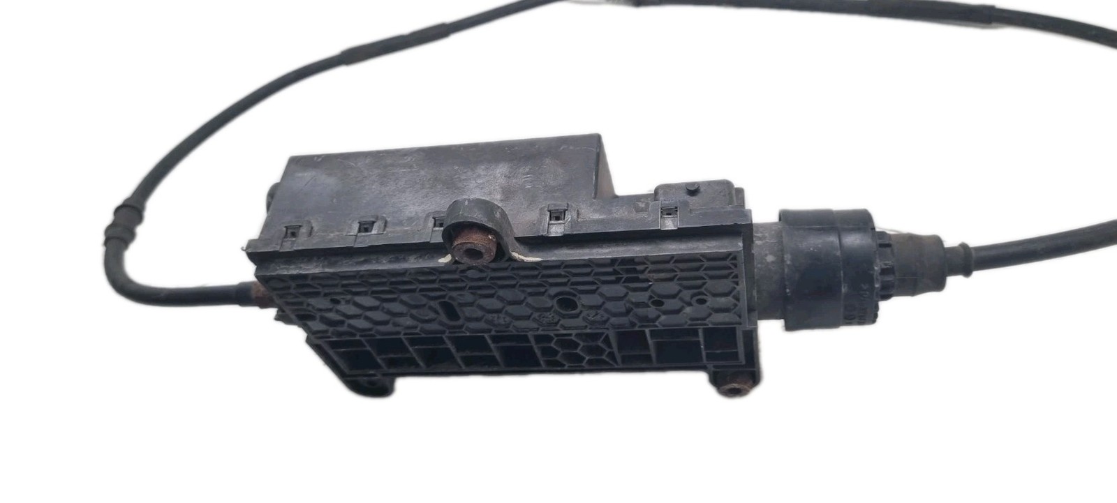 14-21 Maserati Ghibli Electronic Parking Brake Control Actuator 670030076 OEM