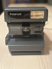 Polaroid OneStep CloseUp 600 Instant Film Camera Black with Strap Read