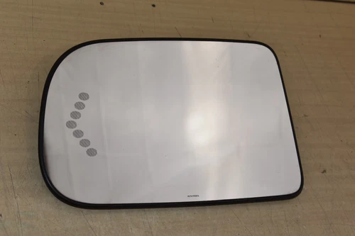 03-06 CHEVY SILVERADO 1500 2500 SIERRA MIRROR GLASS SIGNAL HEAT GENUINE OEM LEFT