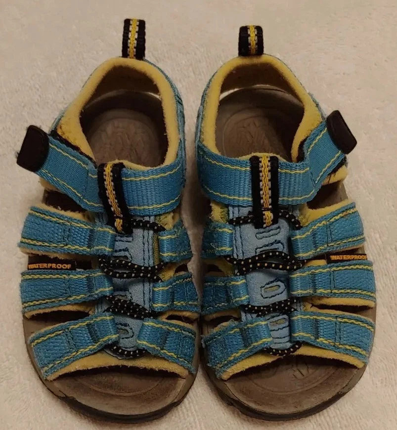 Size 5 Keen Sandals Waterproof Shoes Unisex Toddler Turquoise Blue