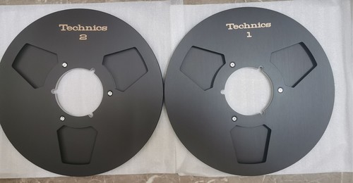One Pair black 10.5''  1/4'' Technics TAPE REEL TO REEL TAPE Recorders RS 1500..