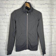 Lululemon Define Jacket 2 Gray Full Zip Thumbholes Pockets Women's Athletic Fit