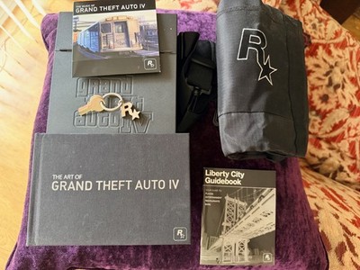 Grand Theft Auto IV mit Schlosskasten/Schlüssel/CD/Tasche, Buch und Schlüsselanhänger - OHNE SPIEL