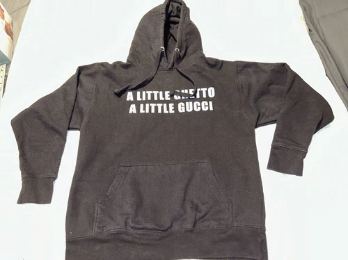 Felpa con cappuccio Swank A Posh (A Little Ghetto A Little Gucci) nera taglia Sm