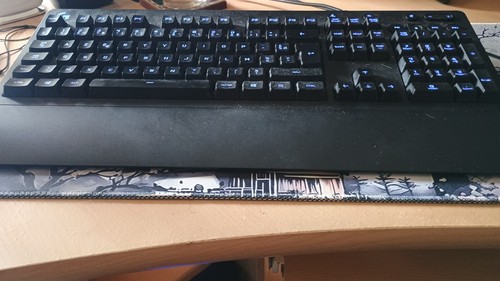 Clavier Gamer Logitech G213 Prodigy - Rétroéclairage RGB LIGHTSYNC - AZERTY - Neuf