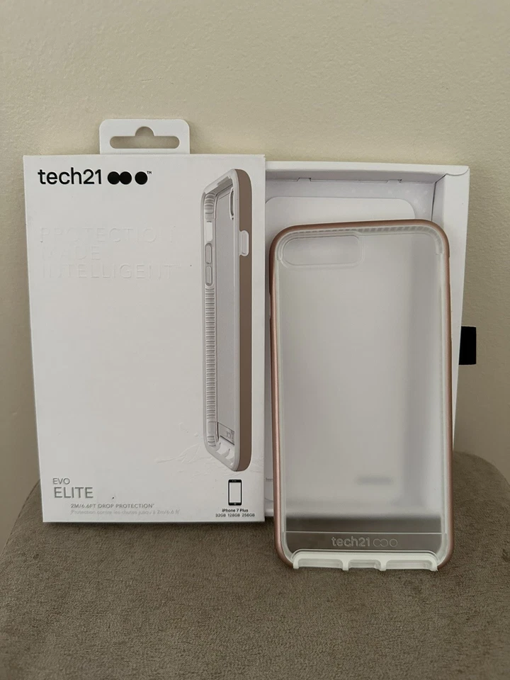 Tech21 EVO Elite Drop Protection Case for iPhone 7 Plus - Image 3 of 4