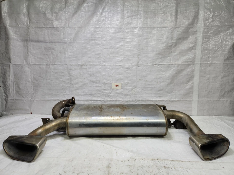 2010 2011 2012 Hyundai Genesis Coupe Exhaust Muffler 3.8L RWD OEM 28700-2M110 Foto 3 de 4