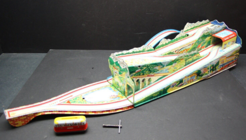 Vintage 1953 Ohio Art Tin Lithograph "Alpine Station" WIND-UP TRACK TOY w/Bus - Picture 2 of 24