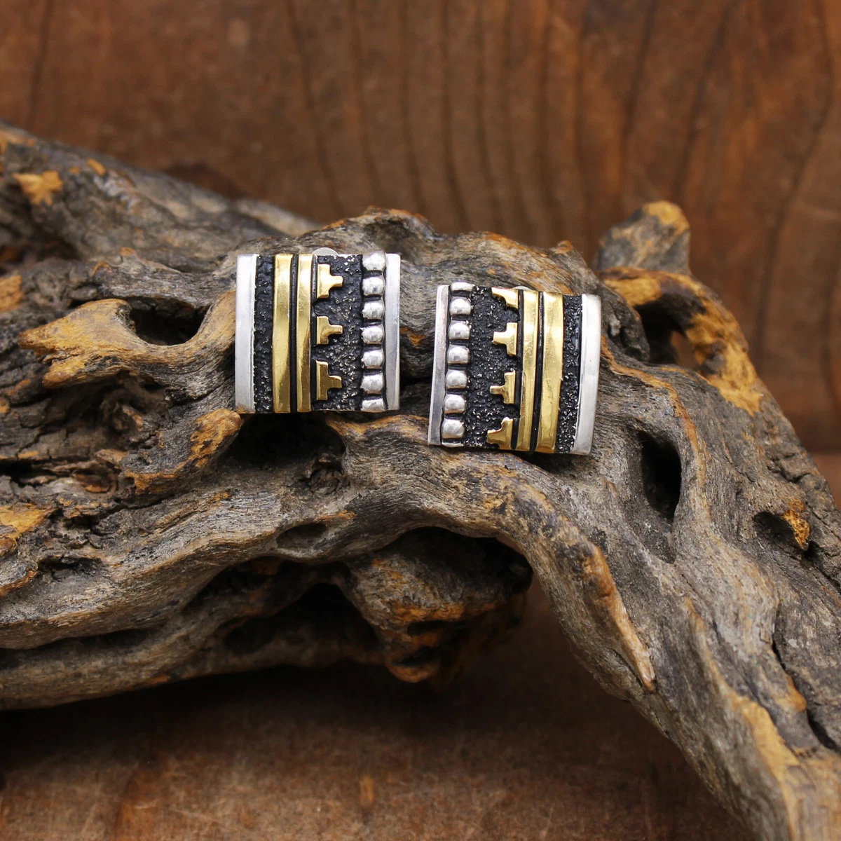 Tommy singer earrings deals